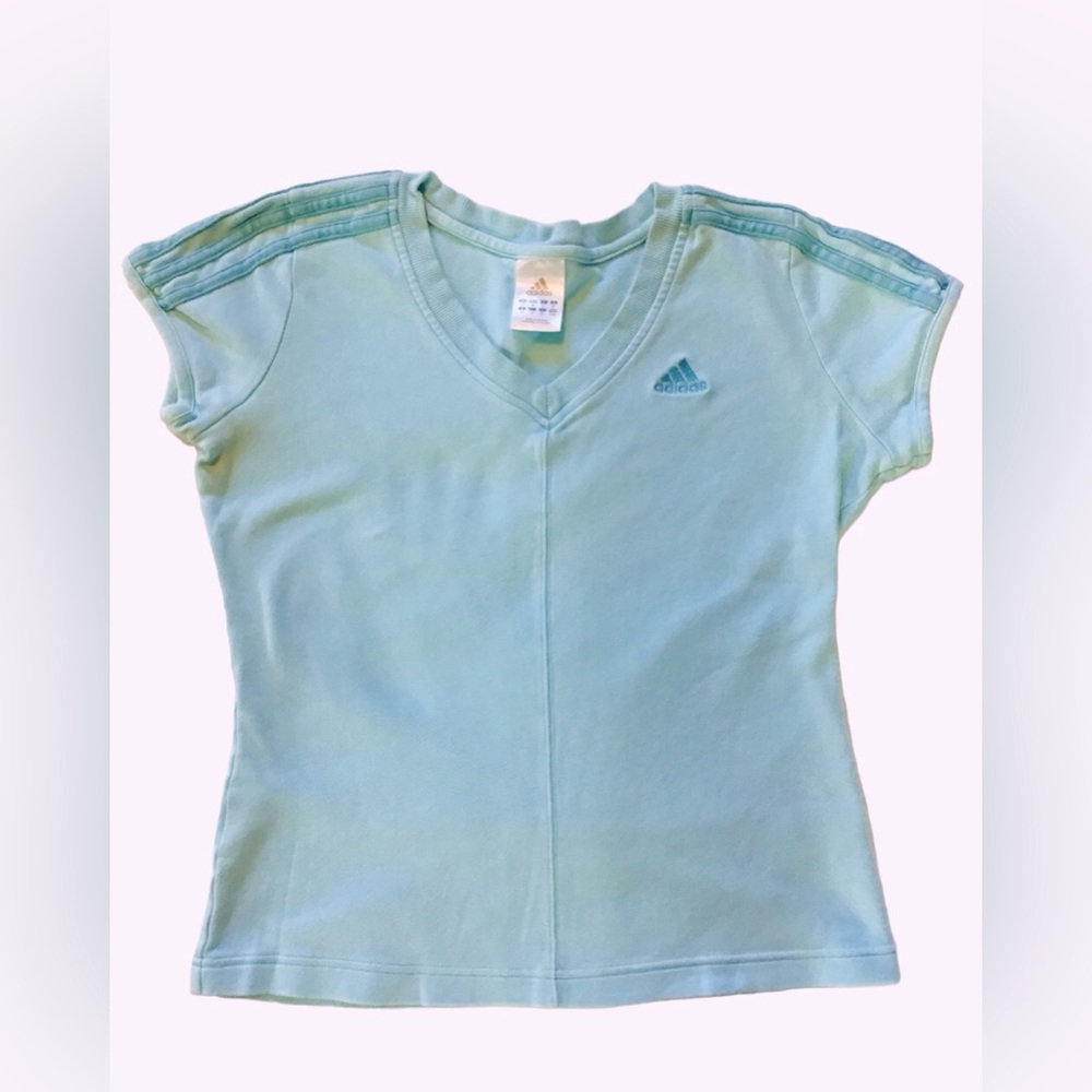 ❣️FIRM PRICE❣️ Adidas Tee in a pretty Aqua color. Sz M